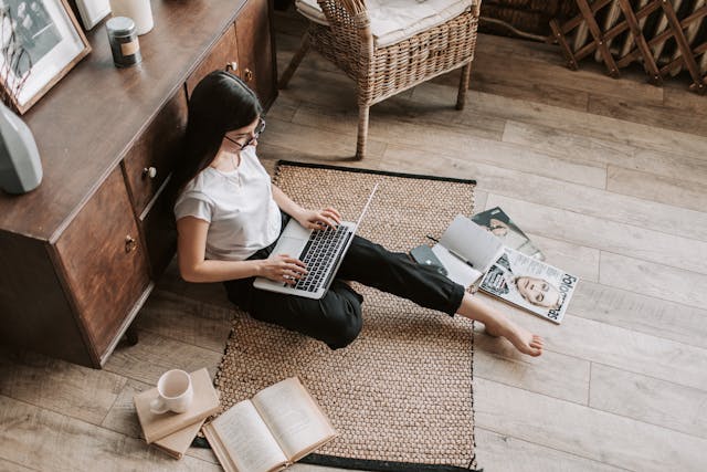 The Rise Of Online Book Communities Within E-Libraries