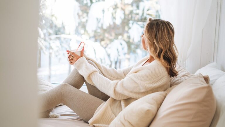 Essential oils for embracing your inner and outer cycles to restore harmony