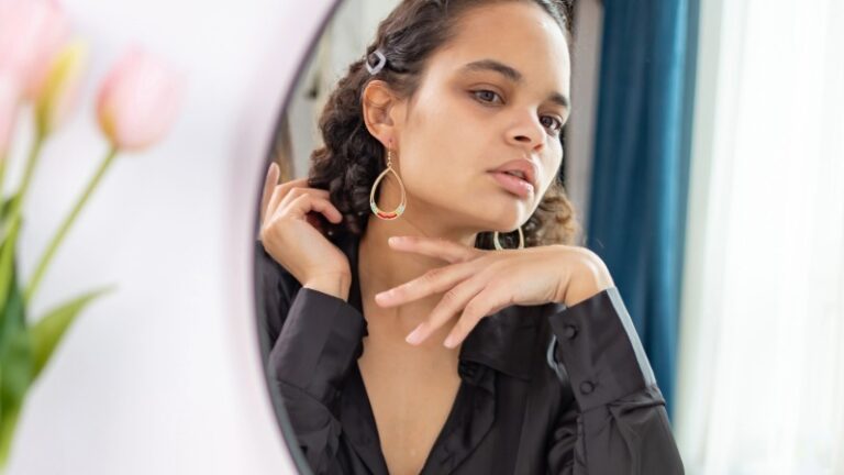 Essential oils to help break free of comparison