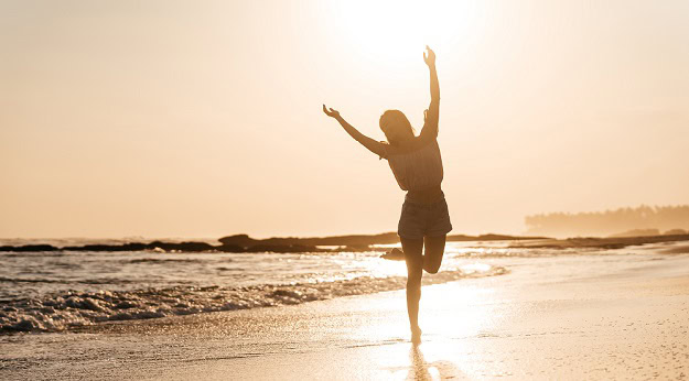 110 Uplifting Quotes to Inspire and Motivate You Right Now